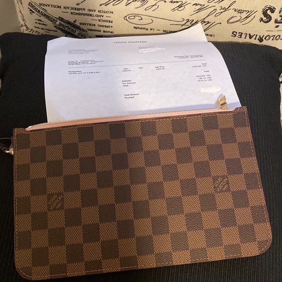 Authentic LV neverfull mm wristlet/ proof of purchase available upon request. - Picture 10 of 10